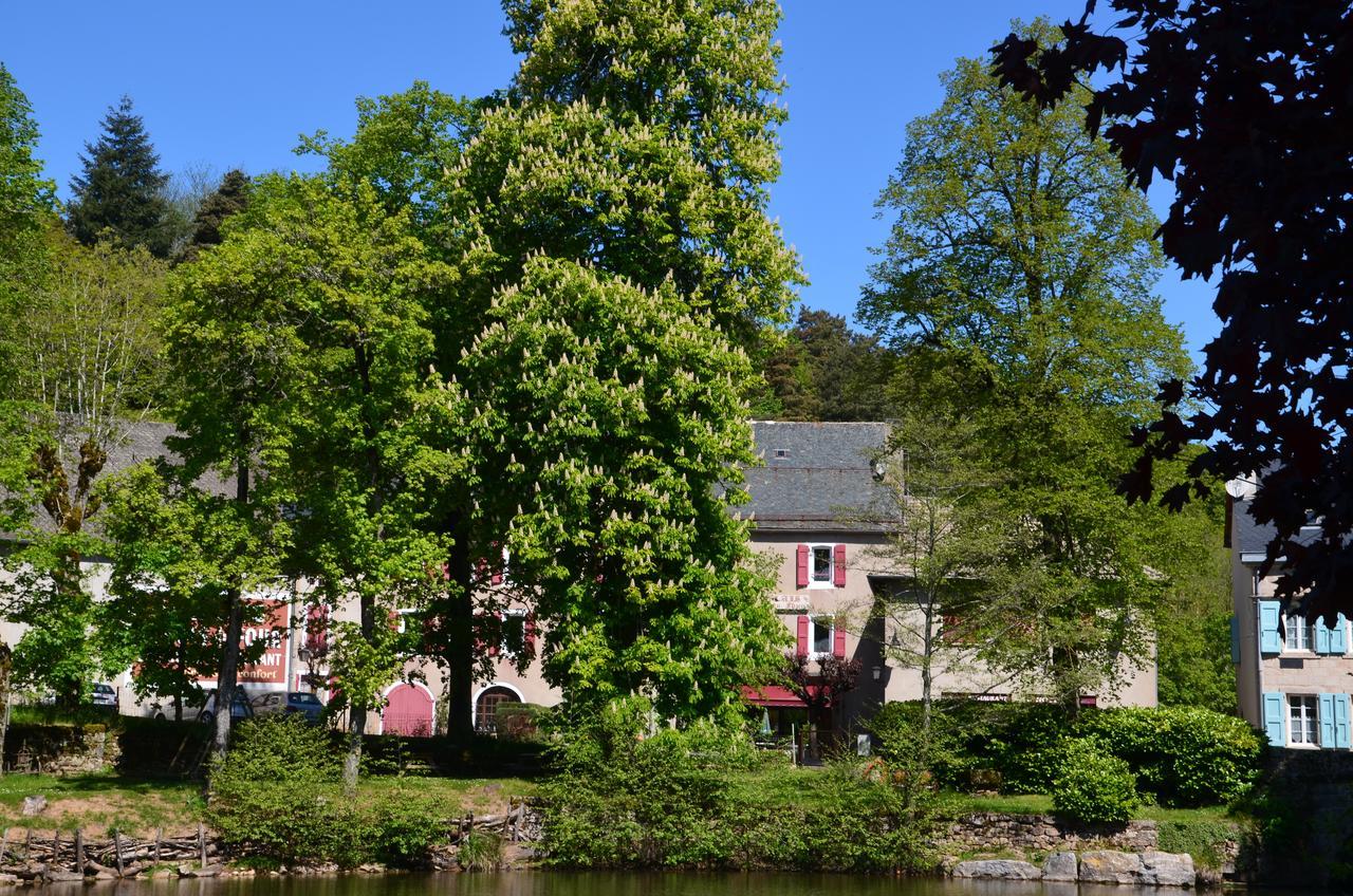 Готель Relais Du Bois Du Four Saint-Leons Екстер'єр фото